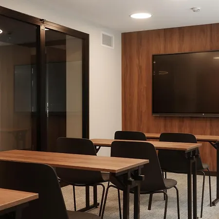 Hotel Airinn Airport Renovated 2025