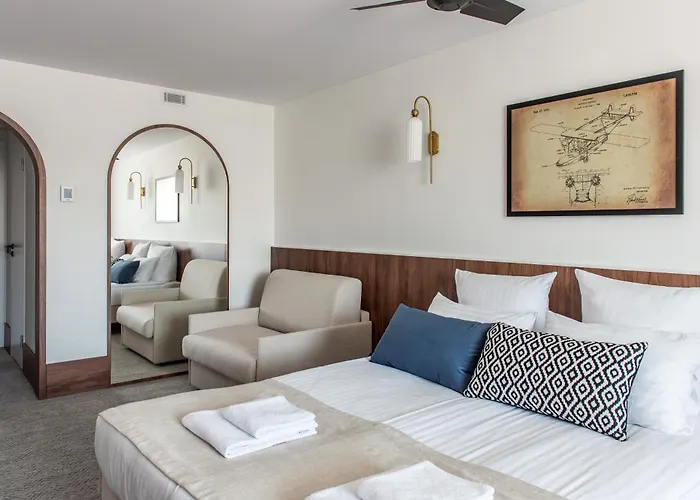 Airinn Airport Renovated 2025 3*