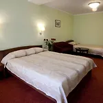 Airinn Airport Renovated 2025 Hotel 3*