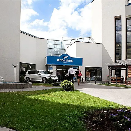 Hotel Airinn