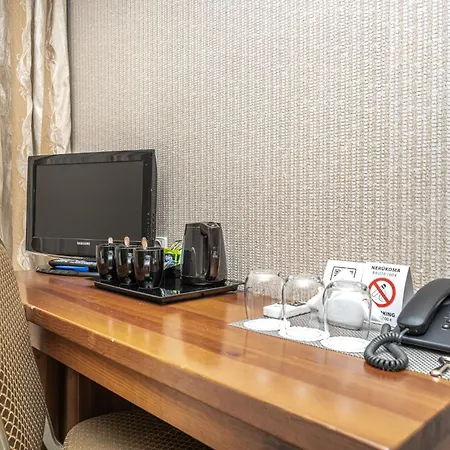Airinn Hotel 3*