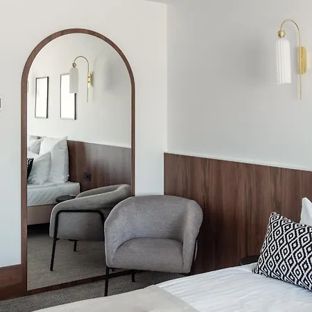 Hotel Airinn Airport Renovated 2025