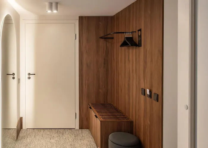 Airinn Airport Renovated 2025 Hotell