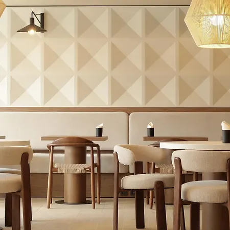 Airinn Airport Renovated 2025 3* Vilnius