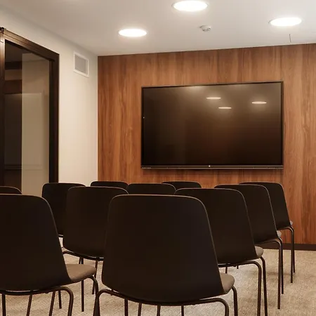 Airinn Airport Renovated 2025 3*