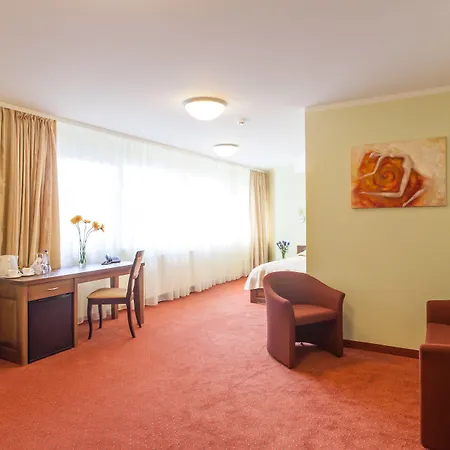 Hotel Airinn Airport Renovated 2025 3*